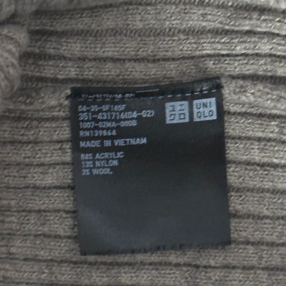 UNIQLO Women’s XS Turtleneck Ribbed Sweater 4623-2 - Picture 3 of 4